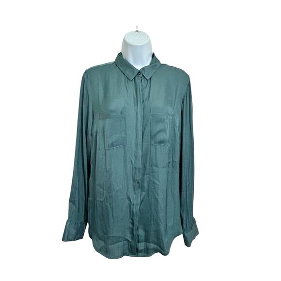 A New Day Silky Dark Green Button Front Shirt Sz M Long-Sleeve Blouse Pockets - Picture 3 of 6